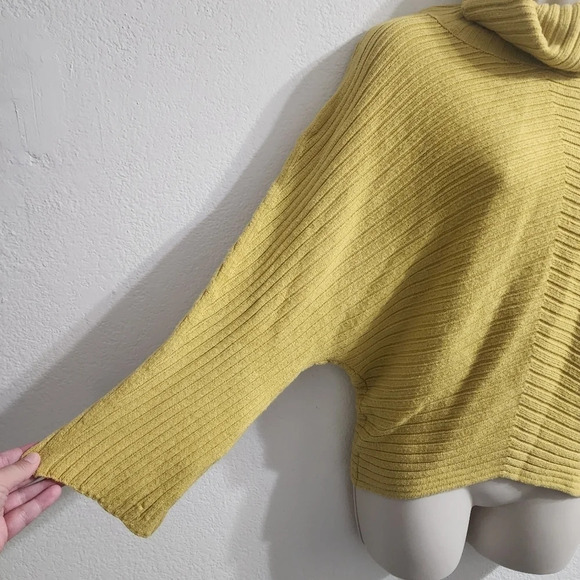 ANTHROPOLOGIE MOTH Tisbury Turtleneck Sweater Yellow Size XS - Picture 6 of 11